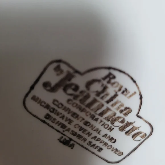 Apple Pie Ceramic Baking Dish - Picture 3 of 5